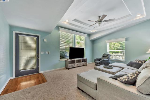 3698 Braden Road, Camino CA: https://media.crmls.org/mediaz/3735db82-7ca9-4b20-8dc8-c29bf6641710.jpg