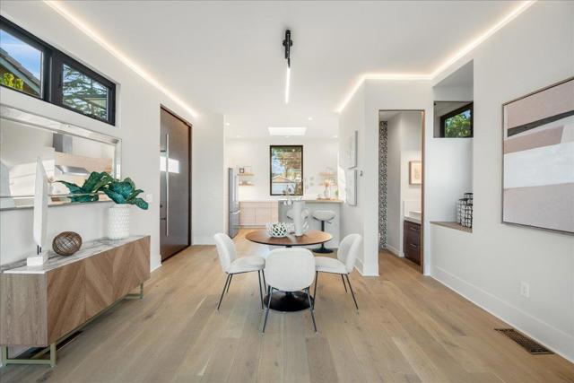 1627 Shirley Avenue, Los Altos CA: https://media.crmls.org/mediaz/3736612d-55b0-44e5-95d4-3ff11fa6bb15.jpg