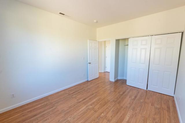 441 Adrian Court, Hollister CA: https://media.crmls.org/mediaz/3736ac59-9988-4612-be5d-dc06407bb54a.jpg