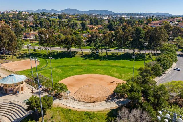 Detail Gallery Image 25 of 26 For 1708 Countryside Dr, Vista,  CA 92081 - 4 Beds | 3 Baths