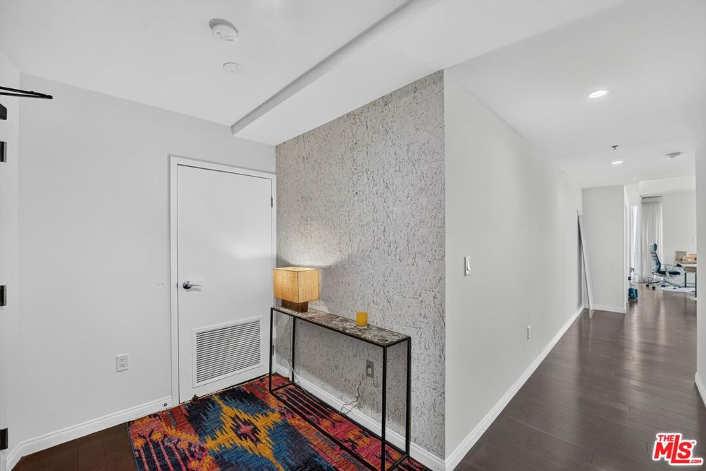 MLS #26860519 image #24