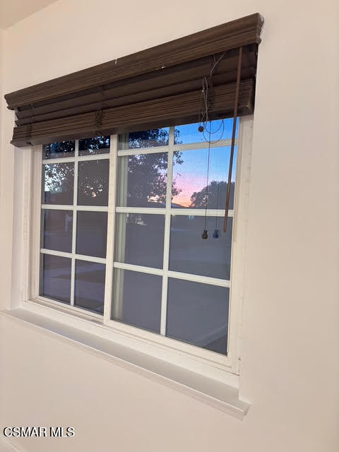 161 Teasdale Street, Thousand Oaks CA: https://media.crmls.org/mediaz/37377123-cff7-4961-9cb6-d7547381ffae.jpg