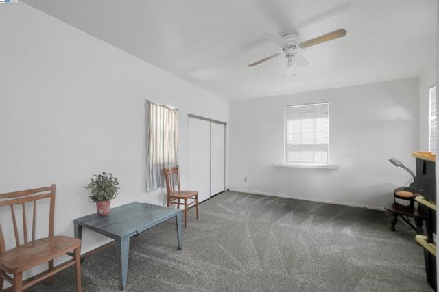 75 Kilkare Rd, Sunol CA: https://media.crmls.org/mediaz/37379b2c-7b8f-4ce8-b870-ffadbe588376.jpg