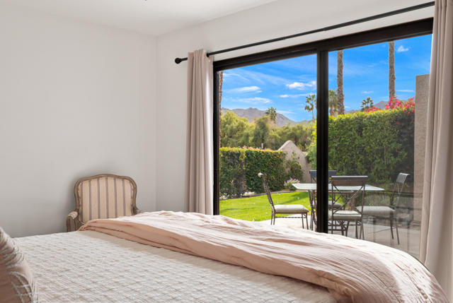 48980 Wildwood Lane, Palm Desert CA: https://media.crmls.org/mediaz/37388f8a-6c00-4b05-b63e-f94af2d751aa.jpg