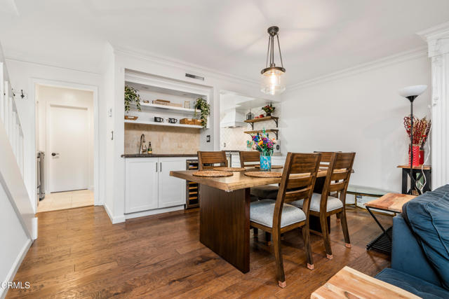 1850 Midvale Avenue, Los Angeles CA: https://media.crmls.org/mediaz/3738b6ca-b515-4895-b82b-0e463d0aa837.jpg