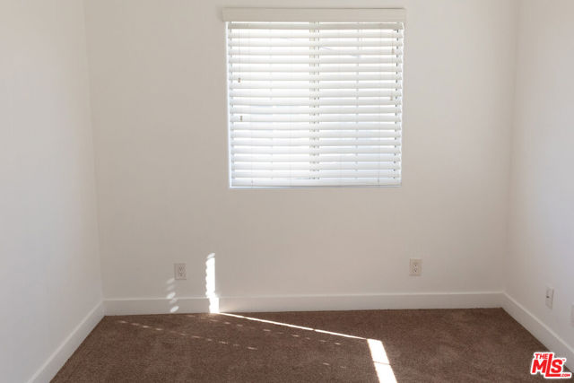 932 W Crestwood Street, San Pedro CA: https://media.crmls.org/mediaz/37392dc5-18fd-42d6-8512-c19a4474ced2.jpg