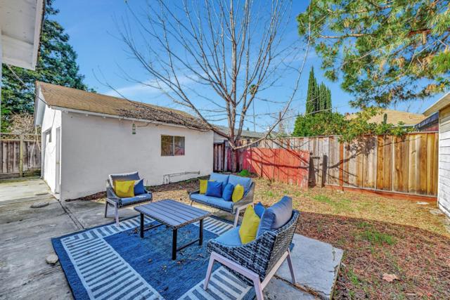 53 Cleaves Avenue, San Jose CA: https://media.crmls.org/mediaz/373a699a-5647-4ce2-8cf9-8db936ac3747.jpg
