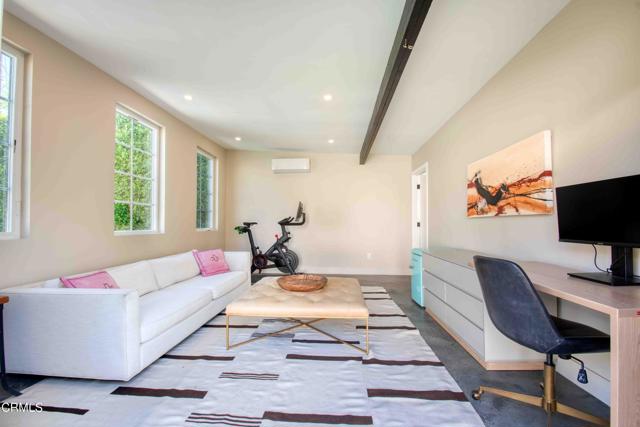 Detail Gallery Image 37 of 50 For 1014 Stearns Dr, Los Angeles,  CA 90035 - 3 Beds | 3 Baths