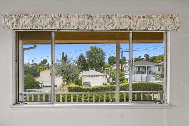 Detail Gallery Image 12 of 57 For 936 W 3rd Ave, Escondido,  CA 92025 - 3 Beds | 1 Baths