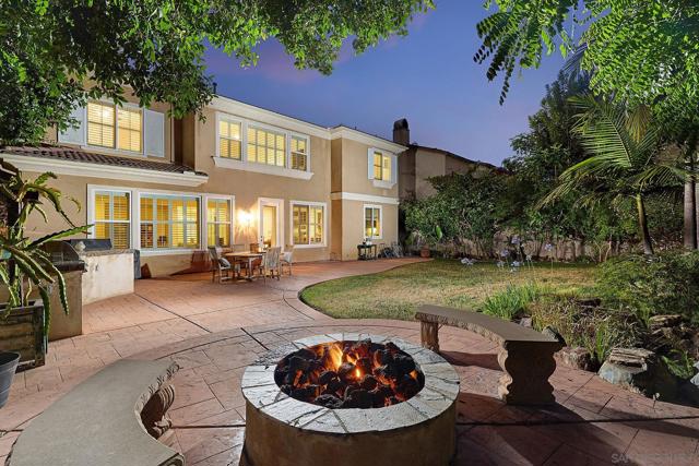 7319 Paseo Capuchina, Carlsbad CA: https://media.crmls.org/mediaz/373b44fc-e287-4af4-b3e2-7c0ef30c5d4d.jpg