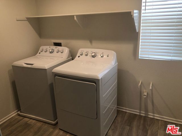 6614 Ardmore Court, Palmdale CA: https://media.crmls.org/mediaz/373b8ca3-0c1a-40e0-be48-bcfb17c044bc.jpg