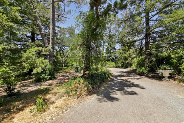 18211 Saratoga Los Gatos Road, Monte Sereno CA: https://media.crmls.org/mediaz/373e45f7-500c-472f-933a-0bd9a70dad9b.jpg