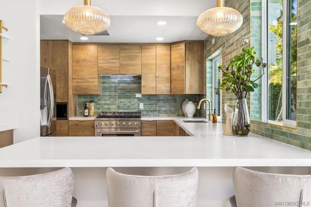 252 E Ocotillo Ave., Palm Springs CA: https://media.crmls.org/mediaz/373eb59f-2341-4e44-a7d5-bafcf73c742f.jpg