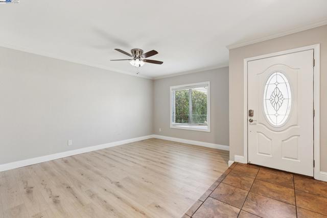 310 S Central Ave, Tracy CA: https://media.crmls.org/mediaz/373fb689-d855-4697-b328-47ee4fba5f21.jpg