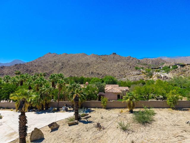 49425 Jfk Trail Trail, Palm Desert CA: https://media.crmls.org/mediaz/37401bcf-0268-4550-a734-012e9a89269b.jpg