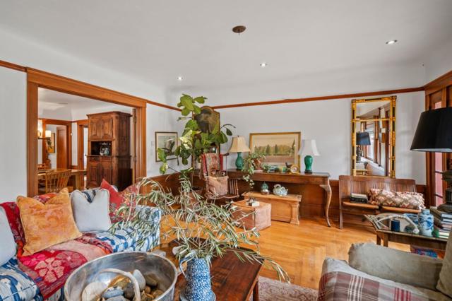 73 Echo Valley Road, Salinas CA: https://media.crmls.org/mediaz/374090cc-92ab-42af-a935-8a59ee533802.jpg