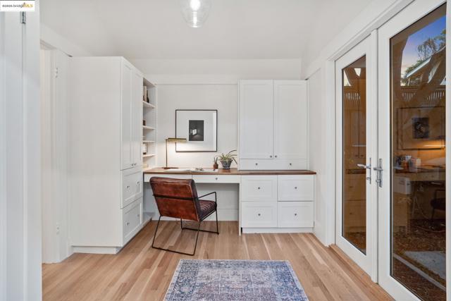 3936 Elston Ave., Oakland CA: https://media.crmls.org/mediaz/37412a4d-ae84-4e1e-a607-be37ad63aaa9.jpg