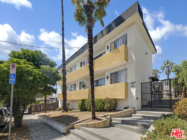 5623 Meridian Street, Los Angeles CA: https://media.crmls.org/mediaz/37421221-db12-4bf9-ab93-7cc8a82ea744.jpg