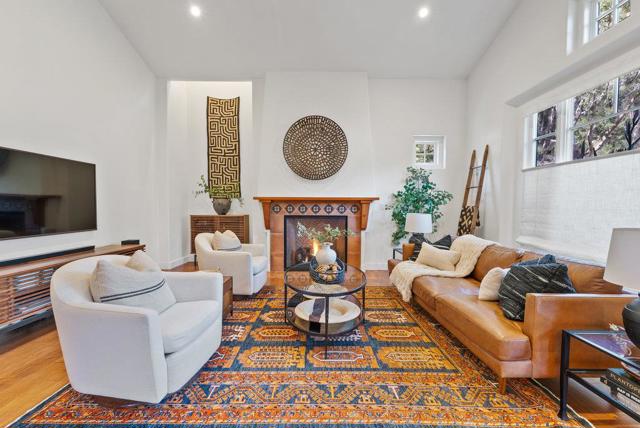 105 Zanzibar Drive, Aptos CA: https://media.crmls.org/mediaz/374277c9-078c-41a6-af31-f5186b467b5d.jpg