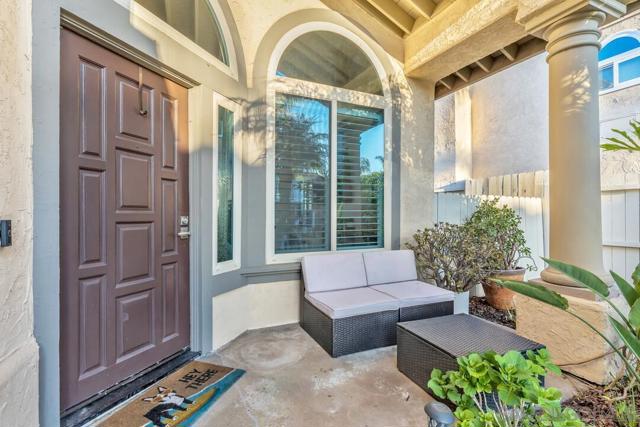 1956 Casablanca Ct, Vista CA: https://media.crmls.org/mediaz/3743735b-0c3d-4389-a5f9-2ae022291f22.jpg
