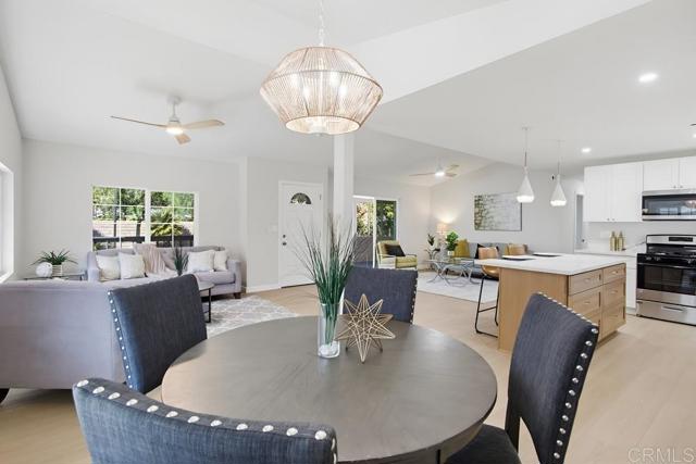 Detail Gallery Image 5 of 36 For 525 W El Norte Pkwy #302,  Escondido,  CA 92026 - 2 Beds | 2 Baths