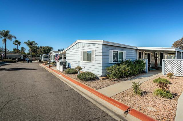 Detail Gallery Image 14 of 19 For 2250 N Broadway Spc 34,  Escondido,  CA 92026 - 2 Beds | 2 Baths