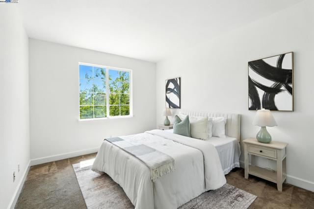 3909 Danbury Way, Fairfield CA: https://media.crmls.org/mediaz/37458dac-ea7b-4716-bcaa-638de3d0abb7.jpg