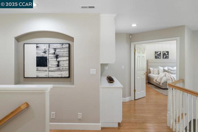 9662 Velvet Leaf Cir, San Ramon CA: https://media.crmls.org/mediaz/374608ac-28a8-4713-905a-994ac939b8c2.jpg