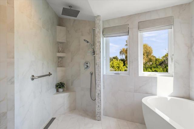 433 Seaview Drive, Aptos CA: https://media.crmls.org/mediaz/3746180f-ed58-44b8-9be7-1bf3d92c0ad0.jpg