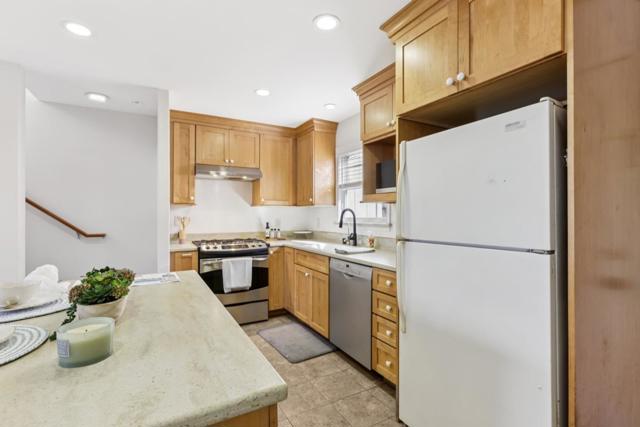 775 Mermaid Avenue, Pacific Grove CA: https://media.crmls.org/mediaz/37472b76-a4ff-437d-9d16-996312ddce60.jpg