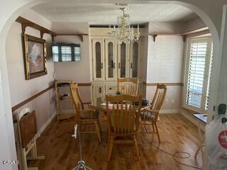 75 Poinsettia Gardens Drive, Ventura CA: https://media.crmls.org/mediaz/37474afd-f4f8-45fa-968f-70c66b70c1e3.jpg