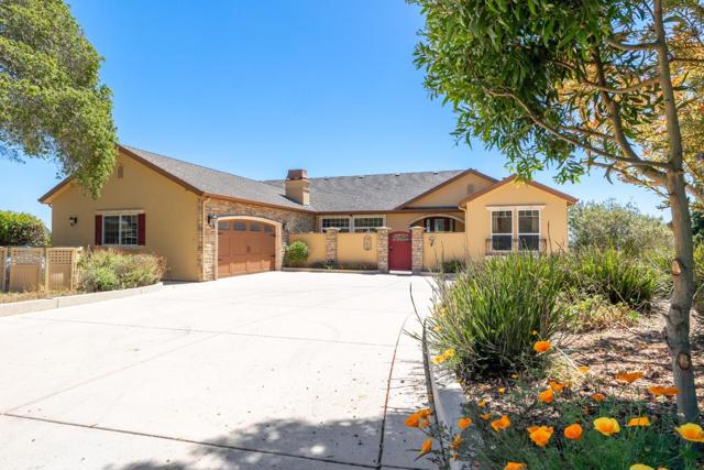 960 Smith Road, Watsonville CA: https://media.crmls.org/mediaz/3747ca37-48ae-4374-a5fe-60290d251f20.jpg