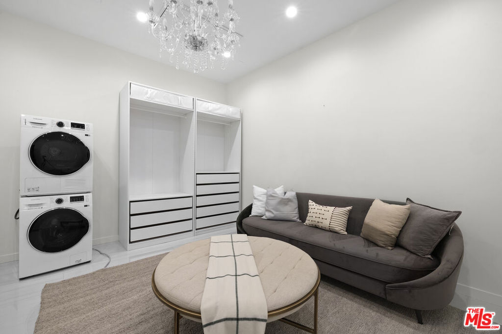Thumbnail 30