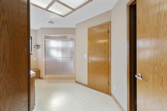 1511 Las Brisas Drive, Hollister CA: https://media.crmls.org/mediaz/37487963-a90d-4575-bd91-854b2b7cc107.jpg