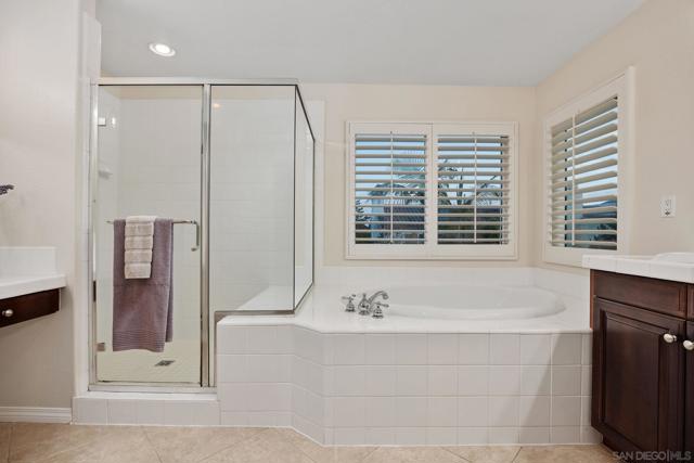 5535 Porter Creek Road, San Diego CA: https://media.crmls.org/mediaz/3749c1db-81b9-4999-8e28-284da7c7b863.jpg