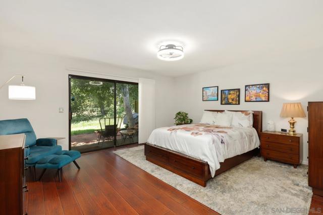 15406 Happy Holw, Pauma Valley CA: https://media.crmls.org/mediaz/374a6983-e6bc-44a6-8844-cf455fb106ab.jpg