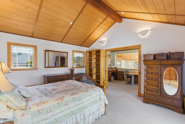 1175 Eagle Hill Road, Royal Oaks CA: https://media.crmls.org/mediaz/374a8bfa-aee4-4bfe-a614-6416ec6c62dc.jpg