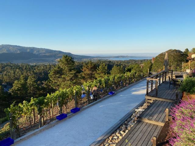 24911 Outlook Terrace, Carmel CA: https://media.crmls.org/mediaz/374affa7-5f30-44b9-bf22-ded3d593c591.jpg