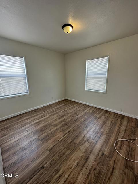 135 N Roosevelt Avenue, Oxnard CA: https://media.crmls.org/mediaz/374b1113-59b6-4fce-89d4-40c3dfe25d17.jpg