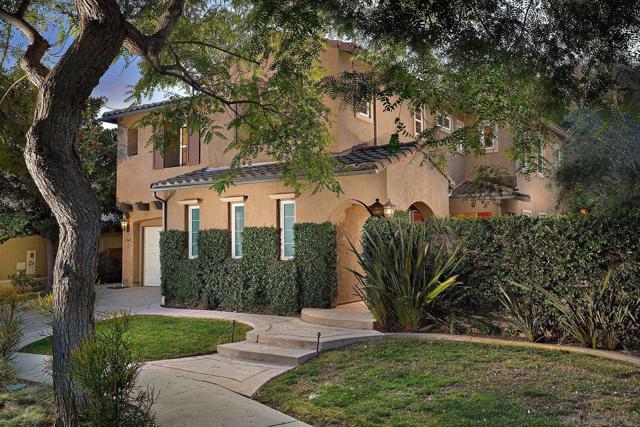 12647 Westly Ln, San Diego CA: https://media.crmls.org/mediaz/374ce7dc-cfa1-4e93-ba3b-06bfdad33e81.jpg
