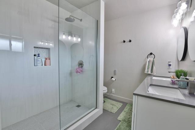 1777 Dahill Lane, Hayward CA: https://media.crmls.org/mediaz/374d1076-7a7f-4b1f-b70e-9ddcff4305bf.jpg