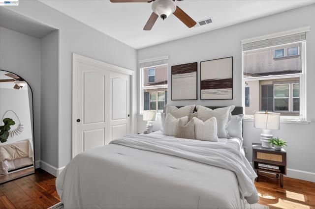 5880 Hillbrook Pl, Dublin CA: https://media.crmls.org/mediaz/374d19f7-fcdf-40f2-8934-c4f536075a6e.jpg