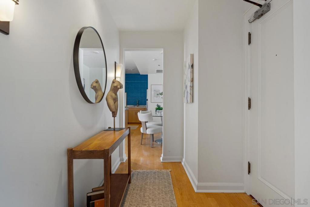 702 Ash - photo 5