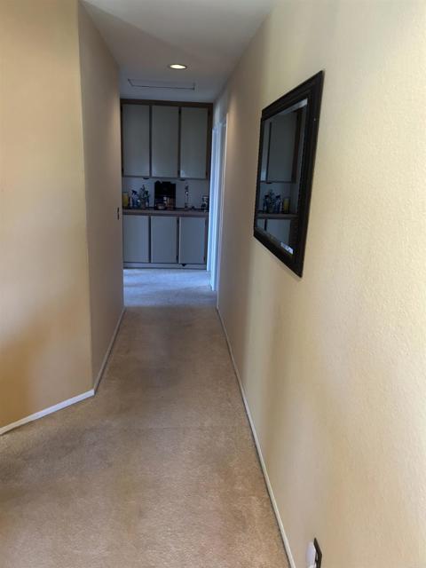 402 Calle Corazon, Oceanside CA: https://media.crmls.org/mediaz/374d6ac3-8e9b-411c-bdd2-c9e515158995.jpg