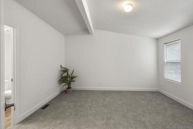 22899 Byron Rd, Crestline CA: https://media.crmls.org/mediaz/374deb6c-b60e-4f2d-9679-36c73e18132a.jpg