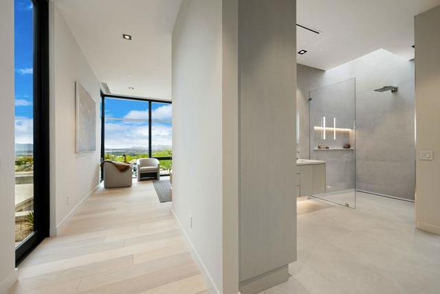 2085 Desert Flower Court, Palm Springs CA: https://media.crmls.org/mediaz/374ea6bb-9d2e-45b7-b338-a615a4cfa4a8.jpg