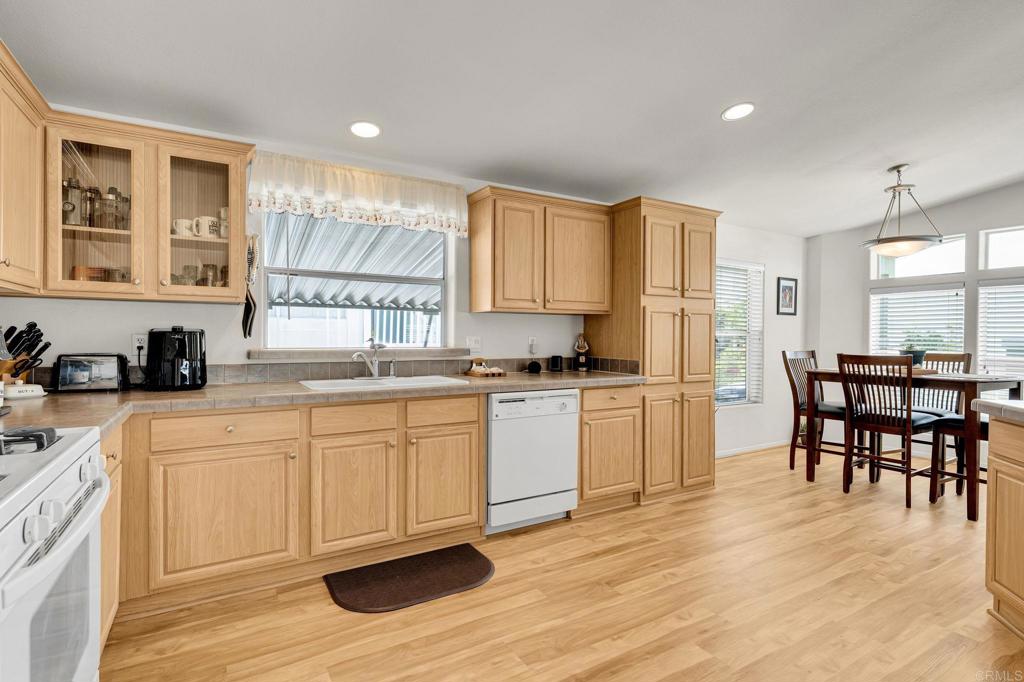 1145 E Barham Dr. - photo 7