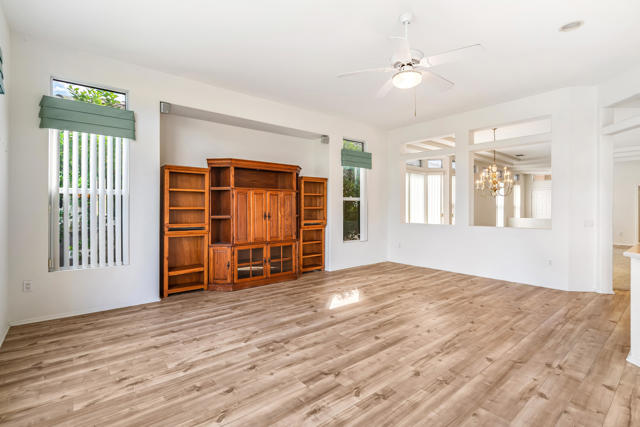 80190 Royal Birkdale Drive, Indio CA: https://media.crmls.org/mediaz/374fadc5-b074-410f-b966-a47f848b28f3.jpg