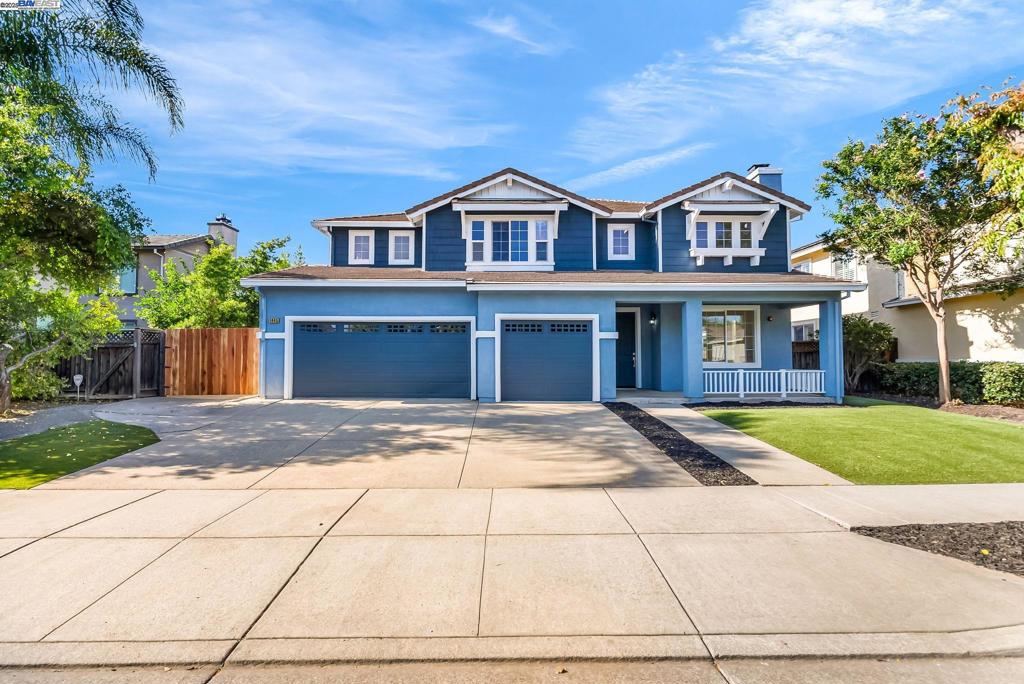 1445 Empress Ln