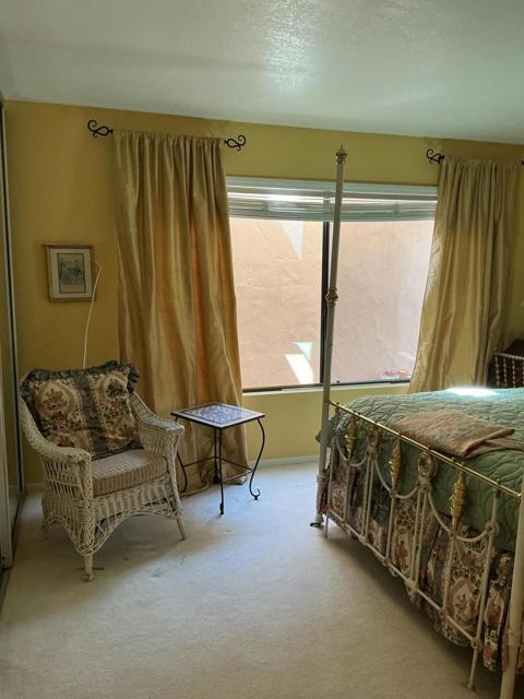 211 La Paz Way, Palm Desert, CA 92260